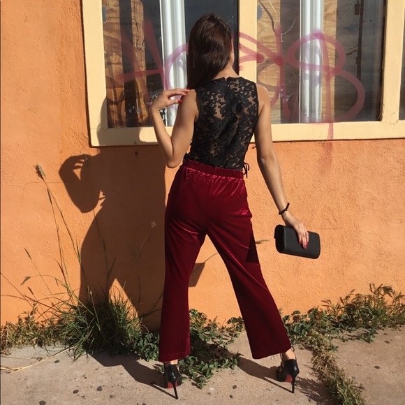 Burgundy Wine Velvet Ankle Length Pants NWT Size Large - Picture 3 of 5